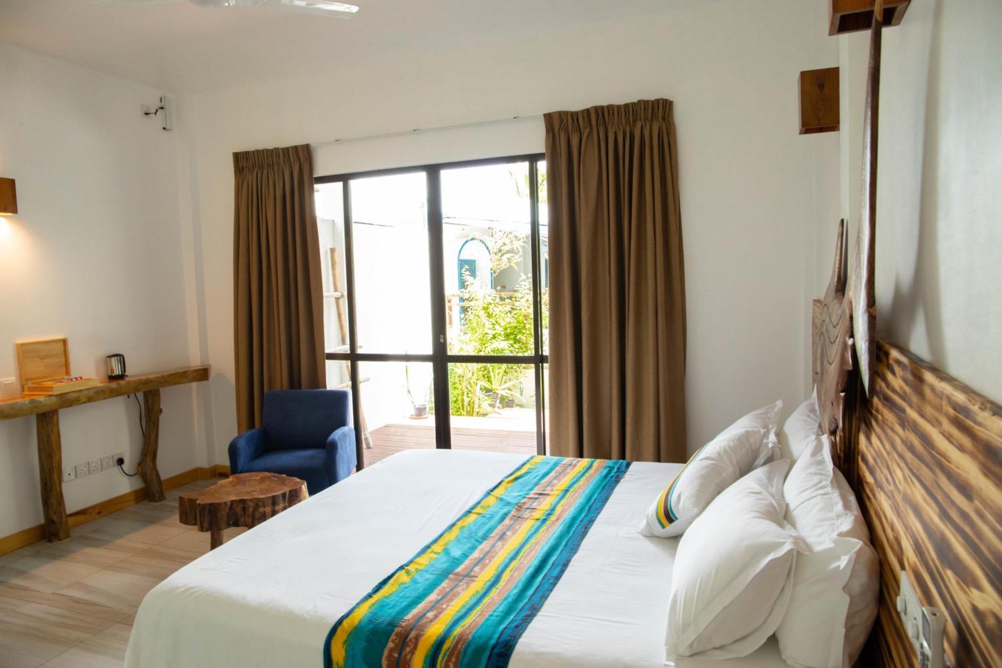 Kudhi Boli Beach House Thulusdhoo Oda fotoğraf