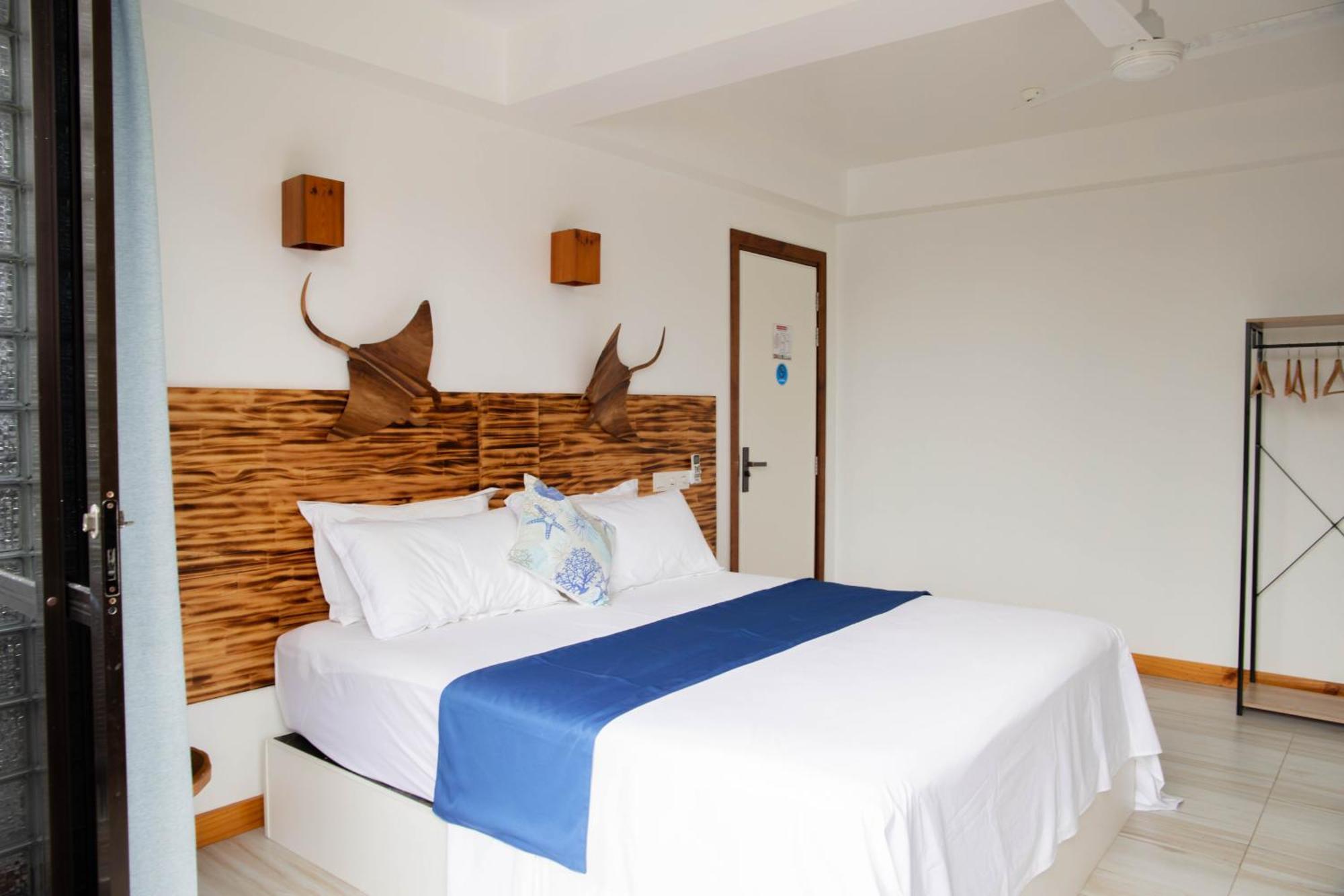 Kudhi Boli Beach House Thulusdhoo Oda fotoğraf
