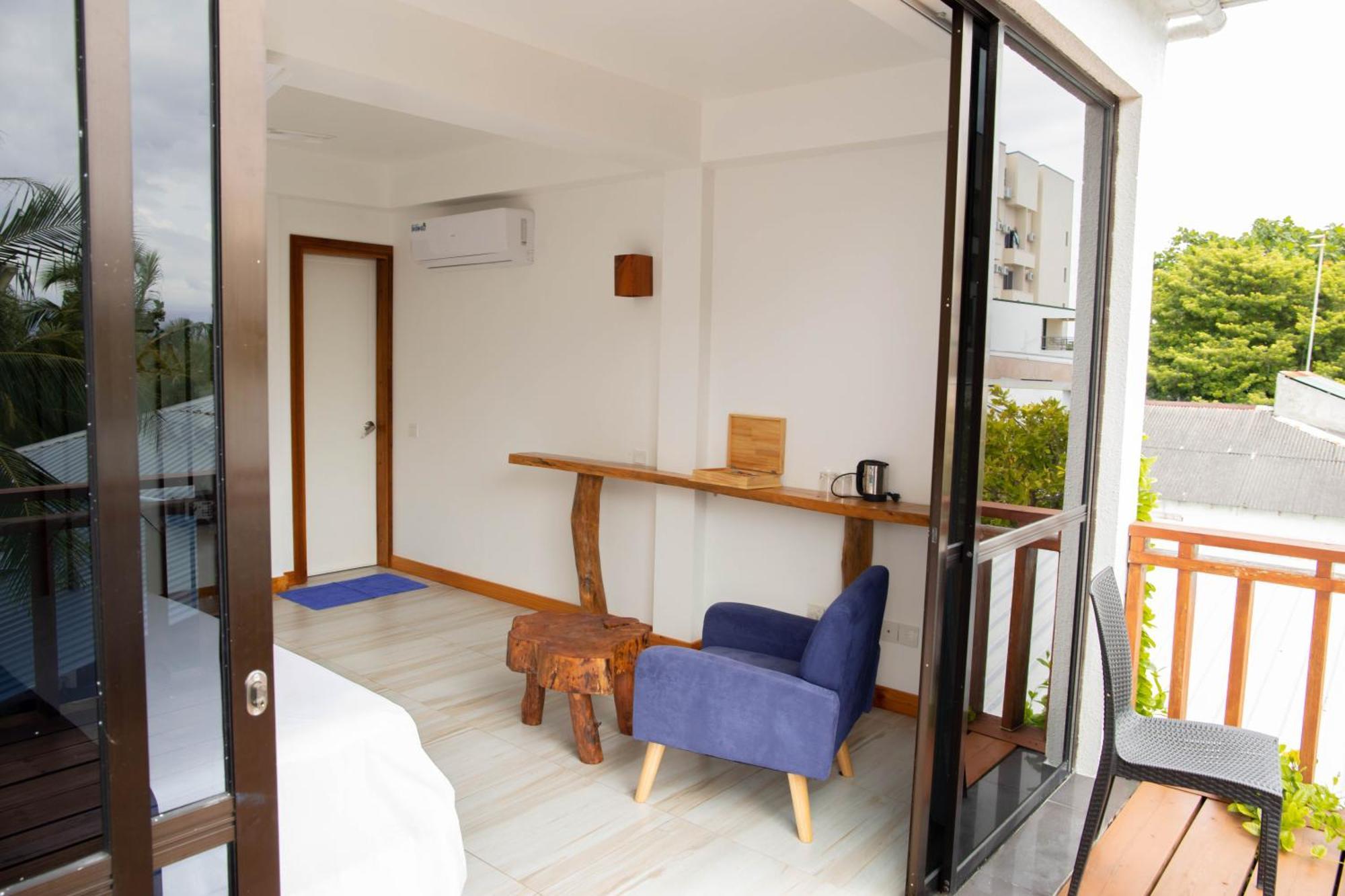 Kudhi Boli Beach House Thulusdhoo Oda fotoğraf